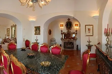 Positano Villa Sleeps 15 Pool Air Con Wifi *